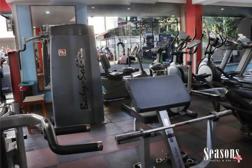 Seasons Hotel & Spa