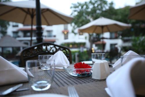 Hotel Rhythm Lonavala ? An All-suite Resort