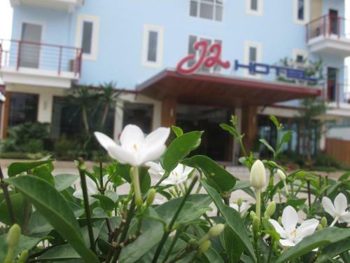 J2 Hotel Maesot