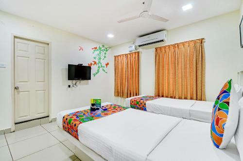 Fabhotel Colors Apartment