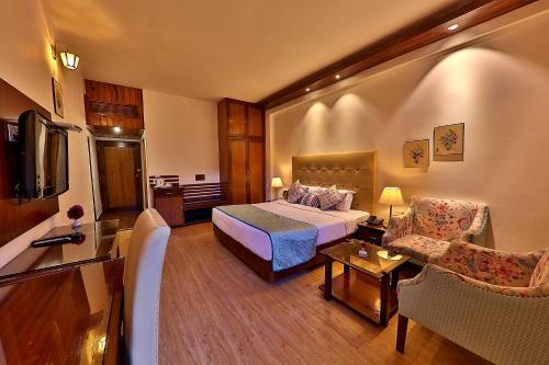 Hotel Manali Heights