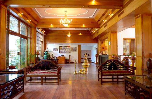 Hotel Manali Heights