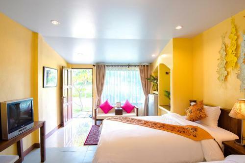 Hotel E-outfitting Pai Resort