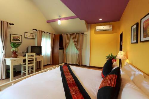 Hotel E-outfitting Pai Resort