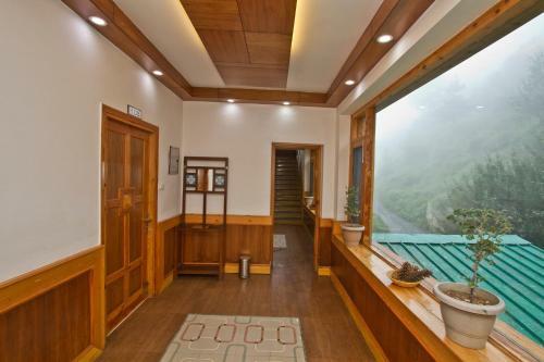 Hotel Vivaan Manali