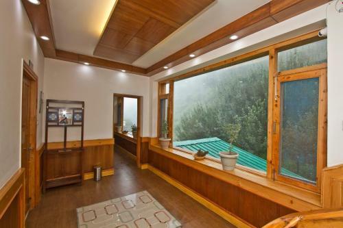 Hotel Vivaan Manali