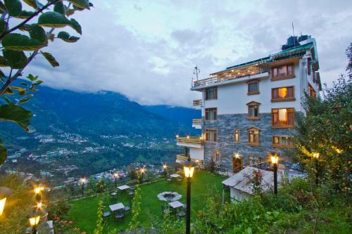 Hotel Vivaan Manali