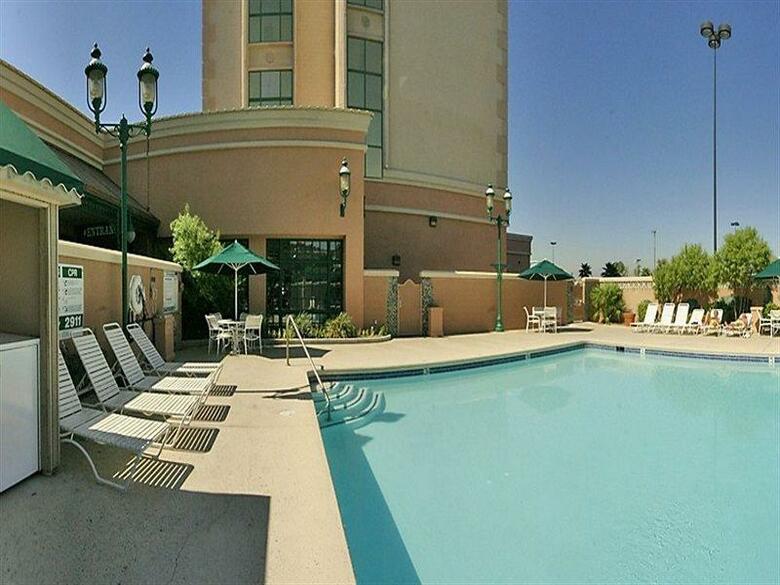 Hotel Boulder Station