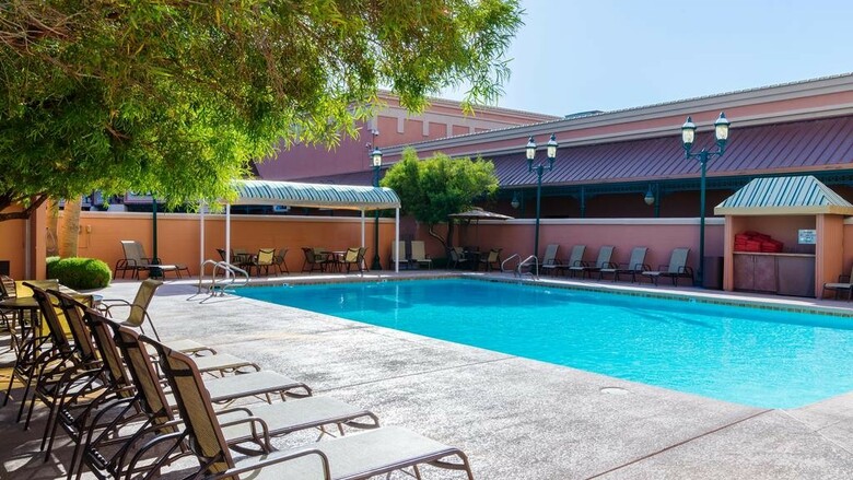 Hotel Boulder Station