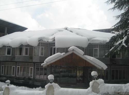 Hotel Snow Valley Resorts Manali