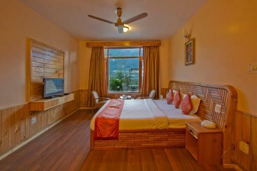 Hotel The Holiday Resorts And Cottages