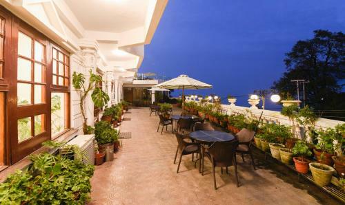 Hotel Nand Residency