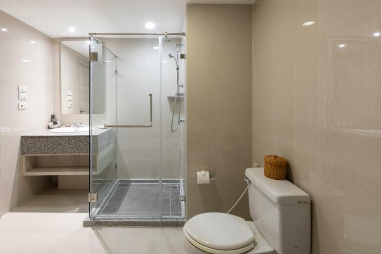Karavel House Hotel And Serviced Apartments Sriracha