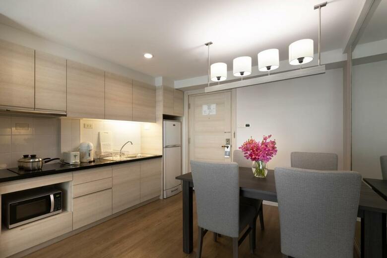 Karavel House Hotel And Serviced Apartments Sriracha