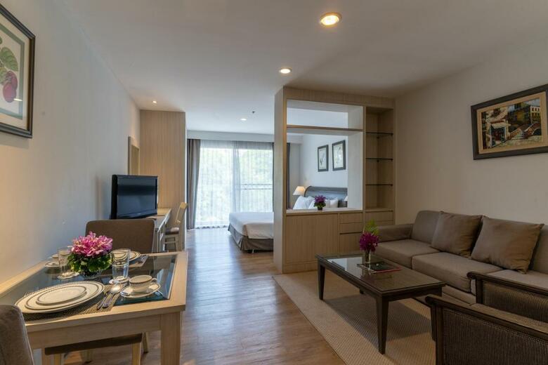 Karavel House Hotel And Serviced Apartments Sriracha