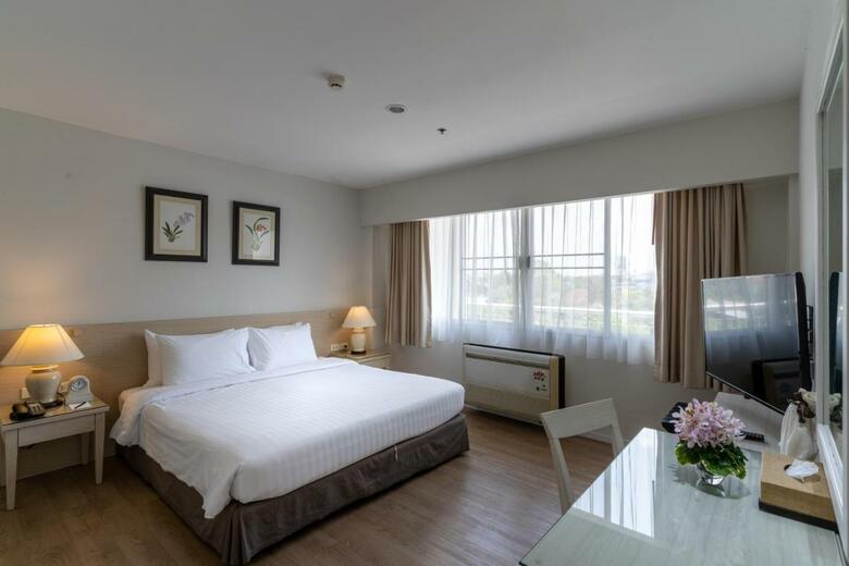 Karavel House Hotel And Serviced Apartments Sriracha