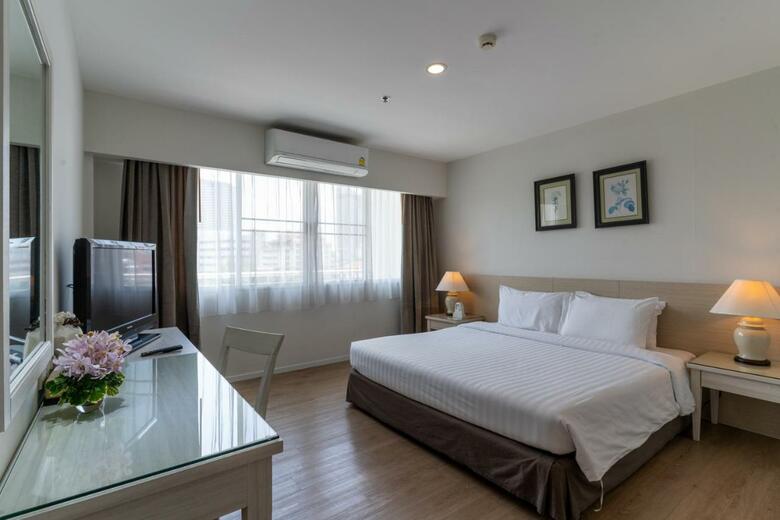 Karavel House Hotel And Serviced Apartments Sriracha