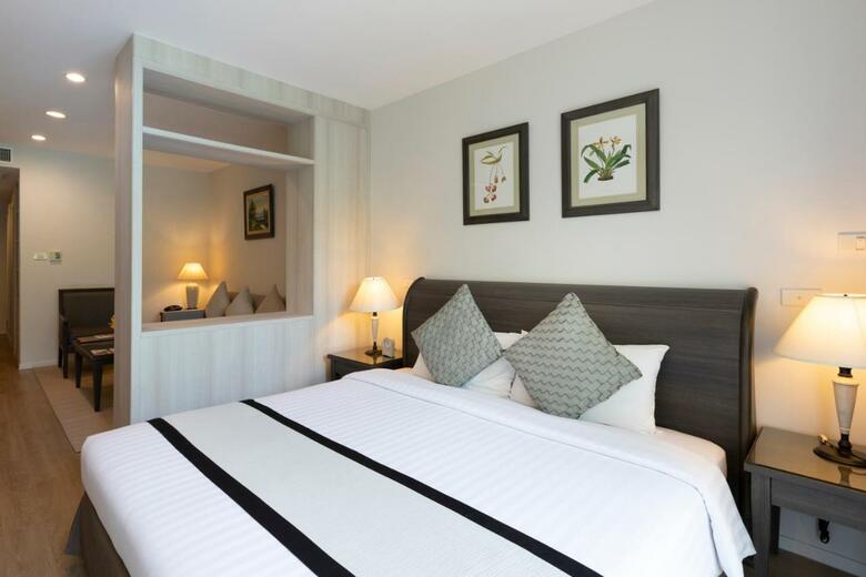 Karavel House Hotel And Serviced Apartments Sriracha