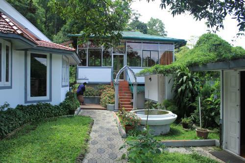 Hotel Bellavista Resort Munnar