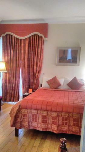 Lalitha Mahal Palace Hotel