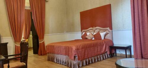 Lalitha Mahal Palace Hotel