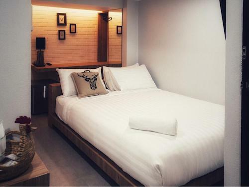 Journey Hostel Surat
