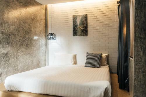 Journey Hostel Surat