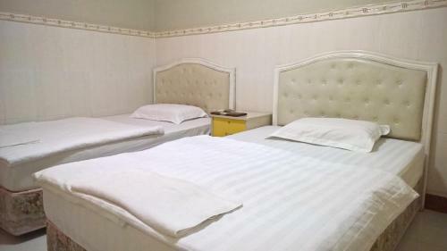 Quang Sang Hotel