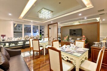 Samdi Hotel