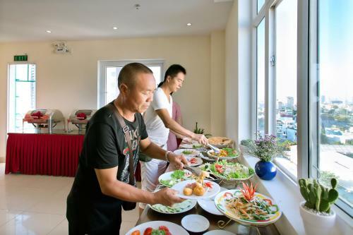 Gia Linh 2 Hotel