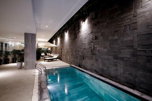Cherie Hotel