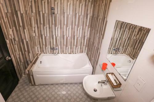Danang Center Hotel