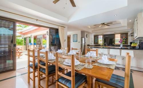 Seaview Villas Kata