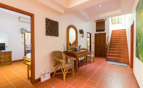 Seaview Villas Kata