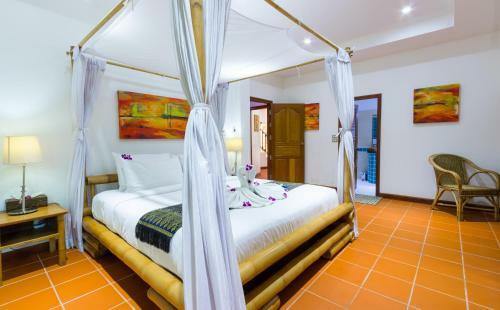 Seaview Villas Kata