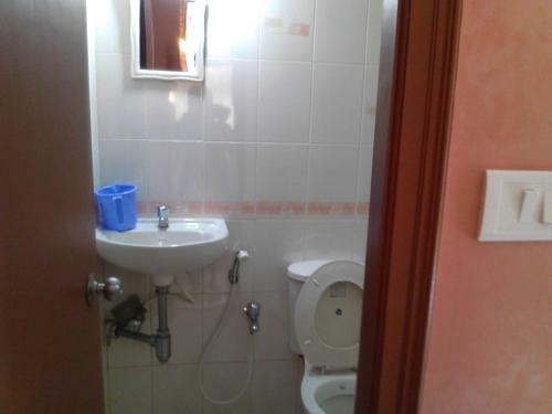 Hostal Menezes House