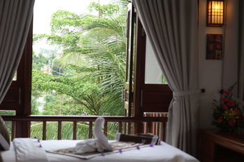 River Palm Villas