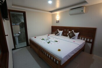 River Palm Villas