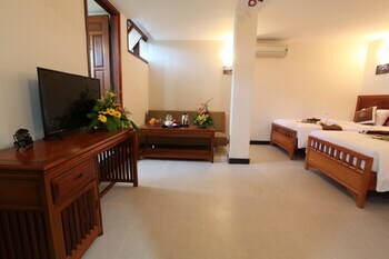 River Palm Villas