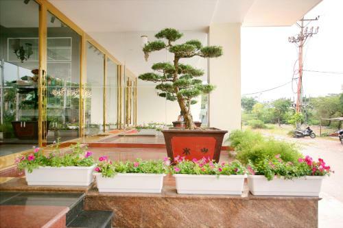Ha Long Park Hotel