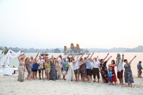 Aphrodite Cruise