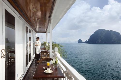 Aphrodite Cruise
