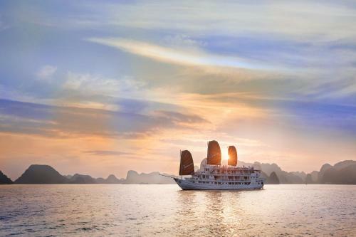 Aphrodite Cruise