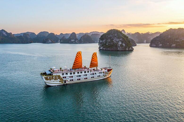 Indochina Sails Cruise