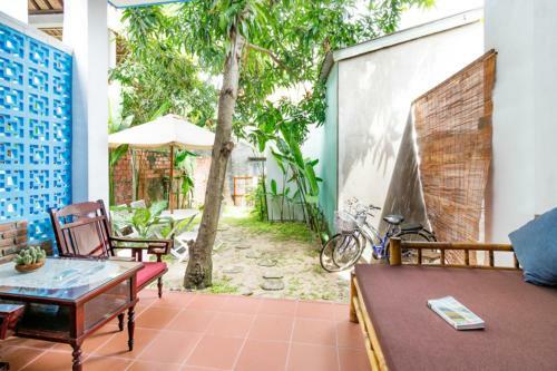 Local Beach Homestay