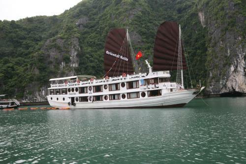 Oriental Sails