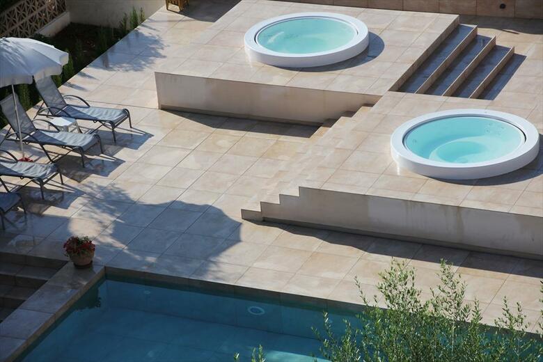 Hotel Clumba
