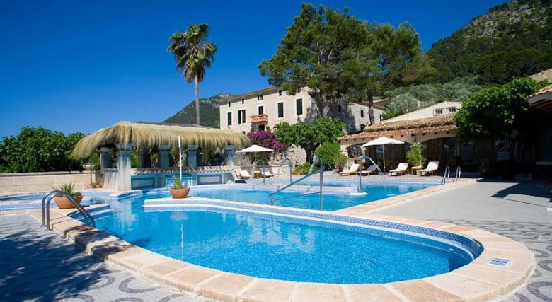 Hotel Monnaber Nou