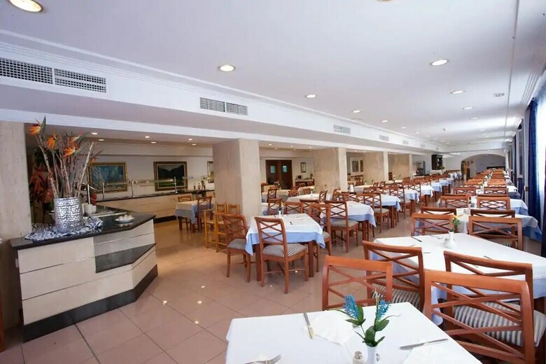 Hotel Kilimanjaro