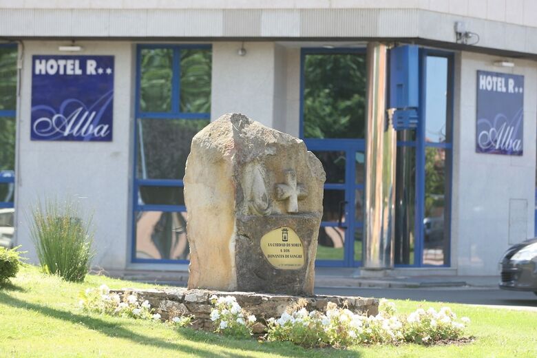 Hotel Alba